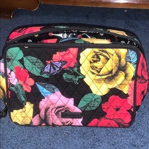 NWT Vera Bradley “Havana Rose” Makeup Case